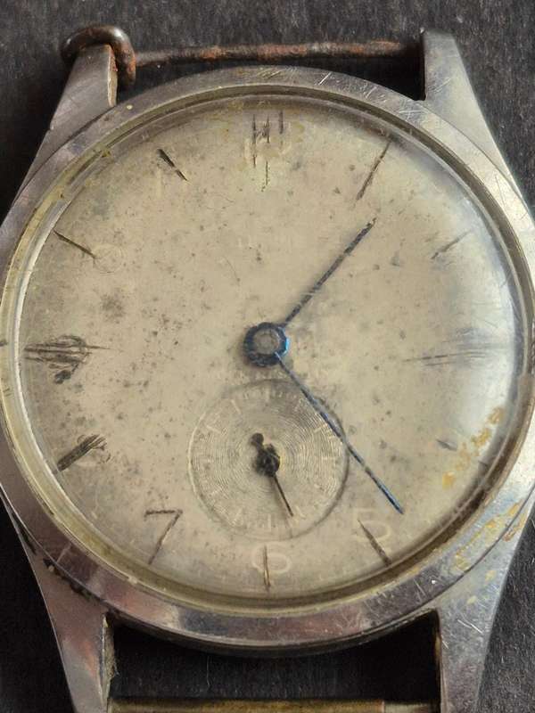 Vintage Men's Mechanical 15 Jewels Swissmade Wrist Watch (not working)