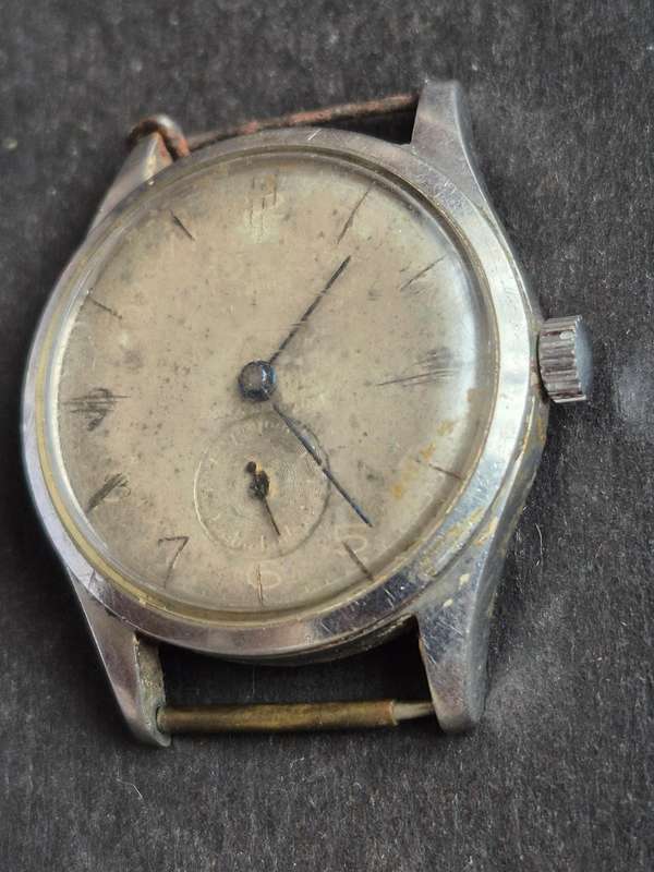 Vintage Men's Mechanical 15 Jewels Swissmade Wrist Watch (not working)