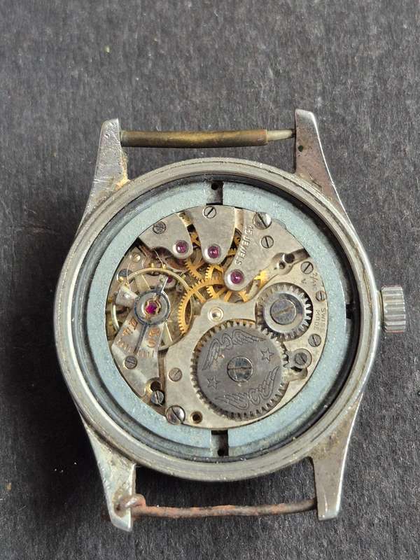 Vintage Men's Mechanical 15 Jewels Swissmade Wrist Watch (not working)
