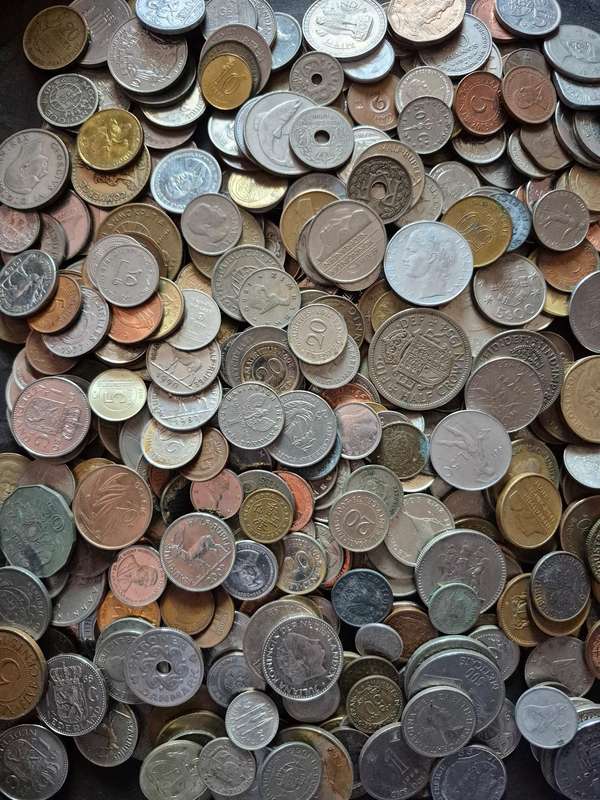 Mixed Lot of World Coins 2kg