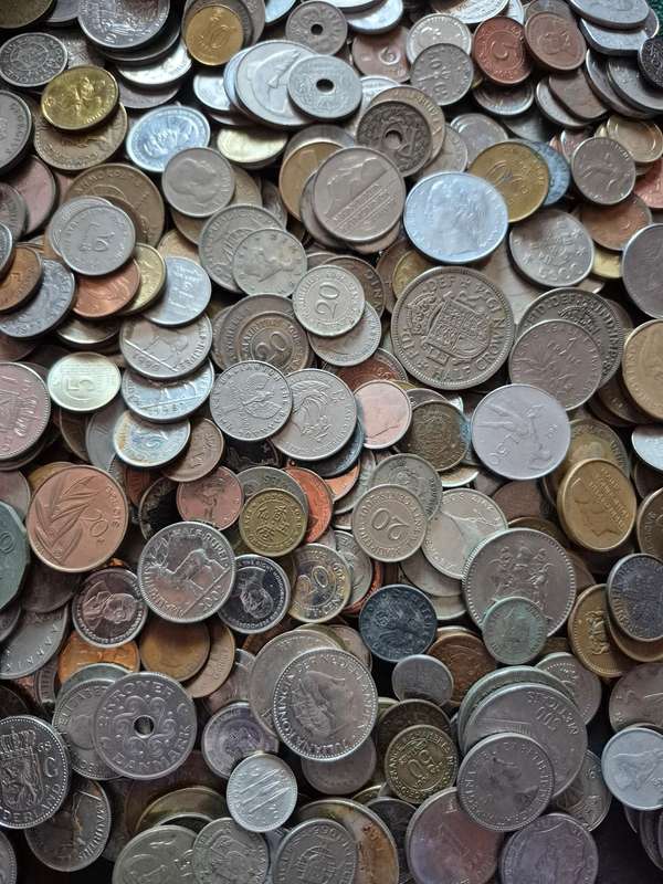 Mixed Lot of World Coins 2kg