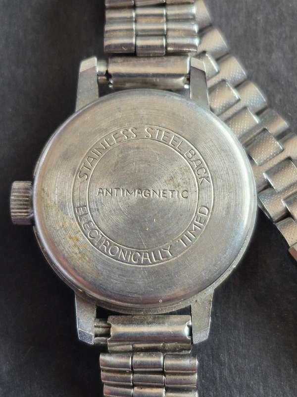 Vintage Ladies Ruhla Antimagnetic Mechanical Wrist Watch (not working)