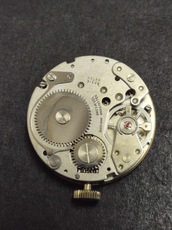 Vintage Ladies Sainst Tropez Shock Resistant Swiss made Mechanical Watch (not working)