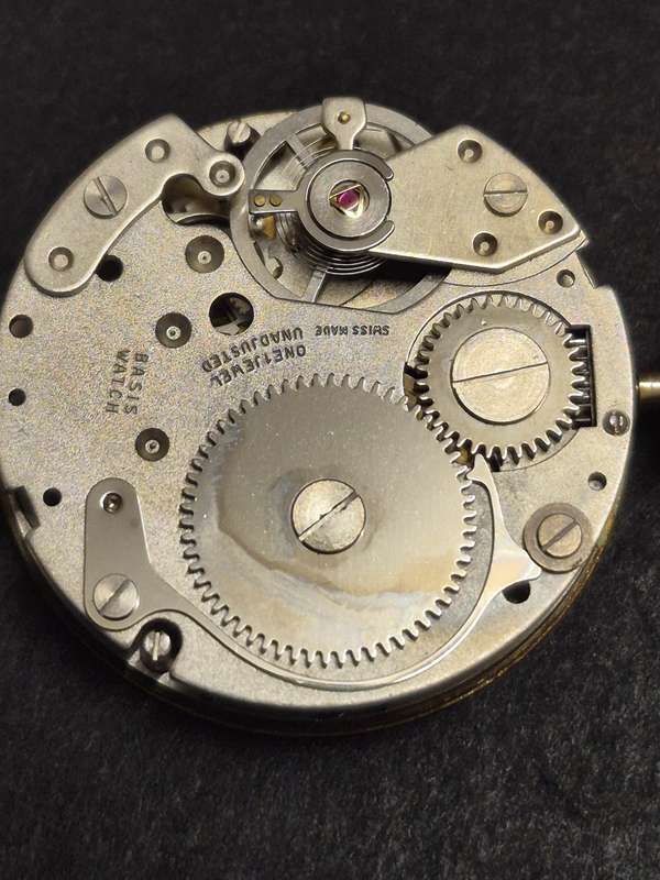 Vintage Ladies Sainst Tropez Shock Resistant Swiss made Mechanical Watch (not working)