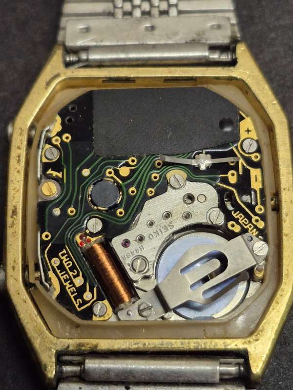 Vintage Seiko Quartz Watch (untested) not working