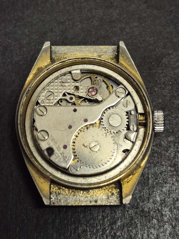 Vintage Lanco 17 Jewels Water Resistant Anti Magnetic Wrist Watch (not working)