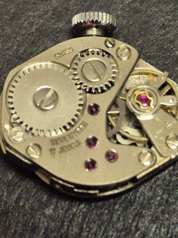 Vintage Ladies Lanco 17 Jewels Incablock Wrist Watch (not working)