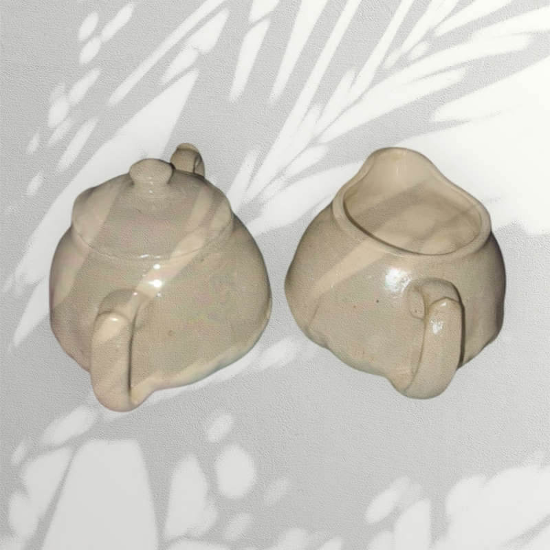 Pearl glaze creamer and sugar jar