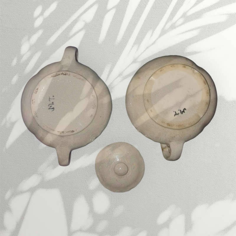 Pearl glaze creamer and sugar jar