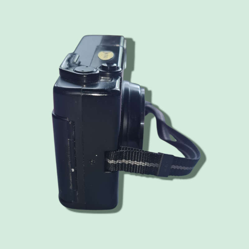Vintage Rare Konica POP-Super Auto Point & Shoot Black Camera