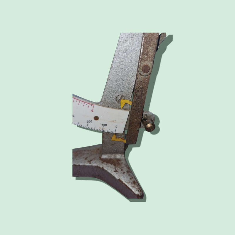 Hannis scale vintage