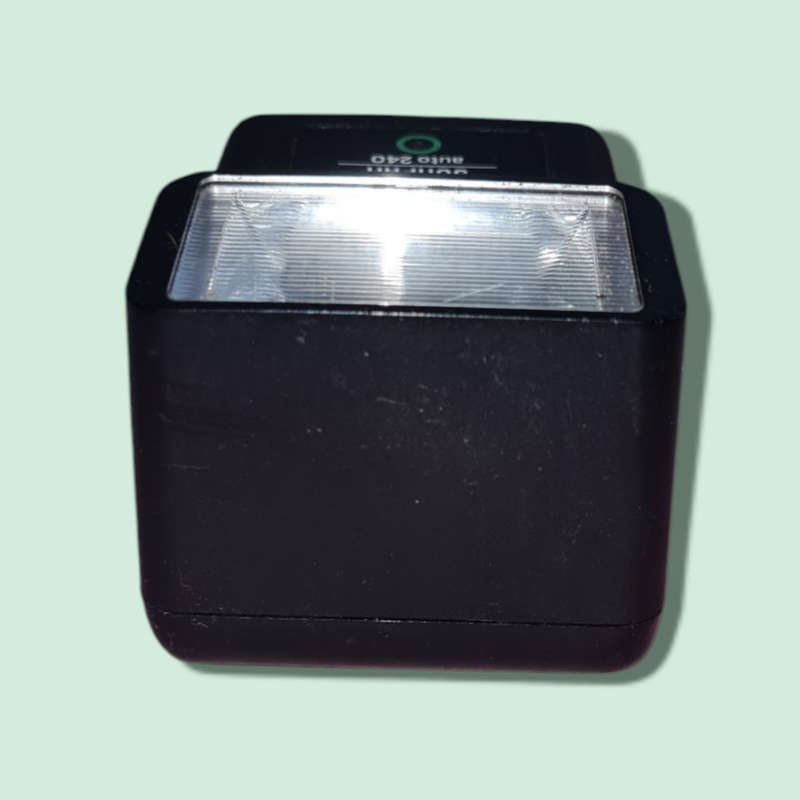 Sunpak Auto 240 Thyrister 35mm Flash Unit For Spears