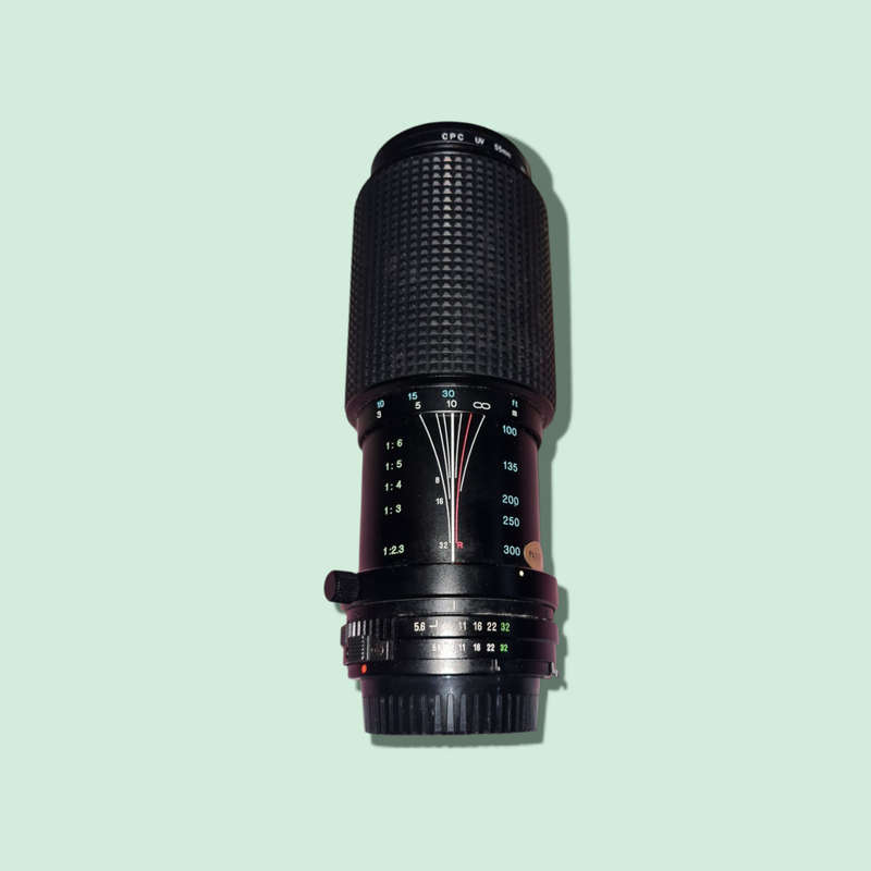 Vintage Tokina 100-300mm 1:5.6 Lens
