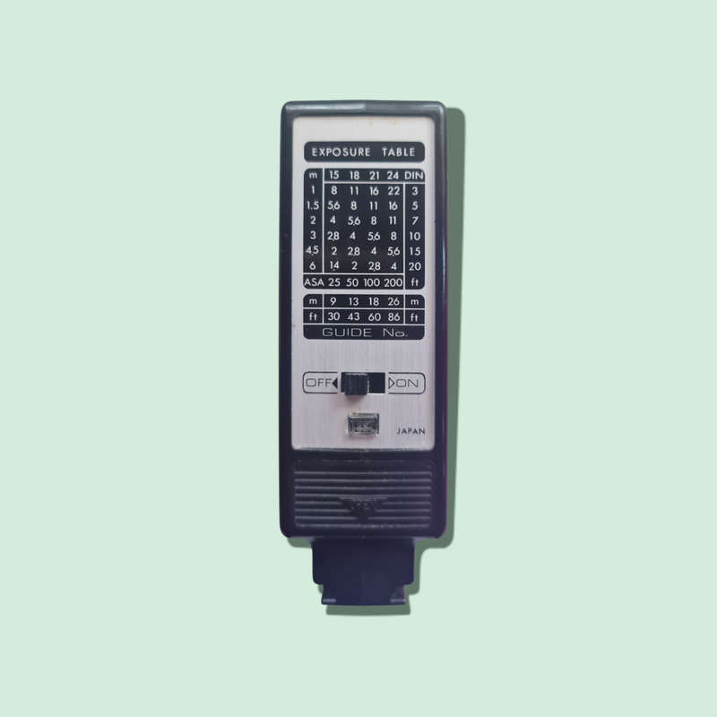 Raynox Electric Flash Unit DC-303  