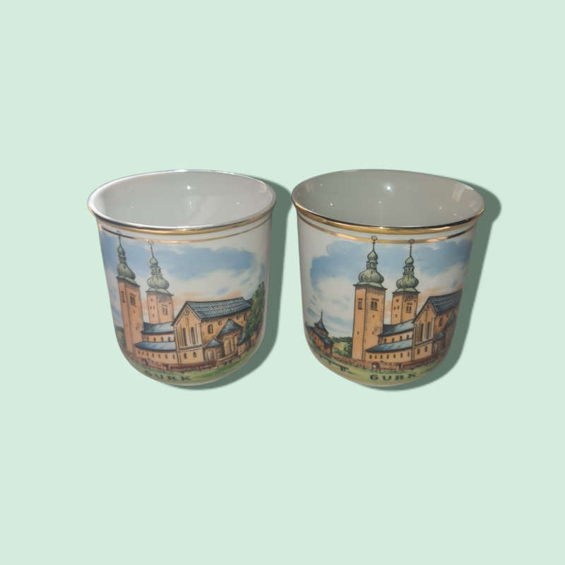 Vintage Czechoslovakia D Gurt Tea Cups x 2