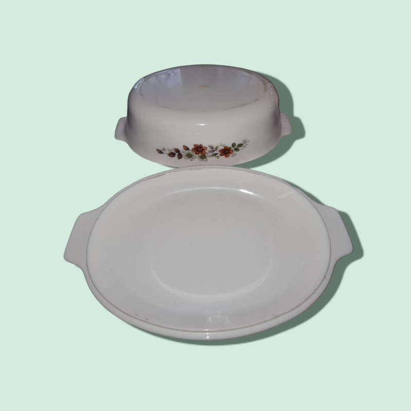A Lovely Large Iidded Vintage Sovirel France Oven Dish
