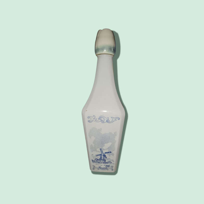 Holland,  Vandermint Mint - Chocolate Liqueur bottle, Milk Glass, Tulip Lid, Pour - Spout