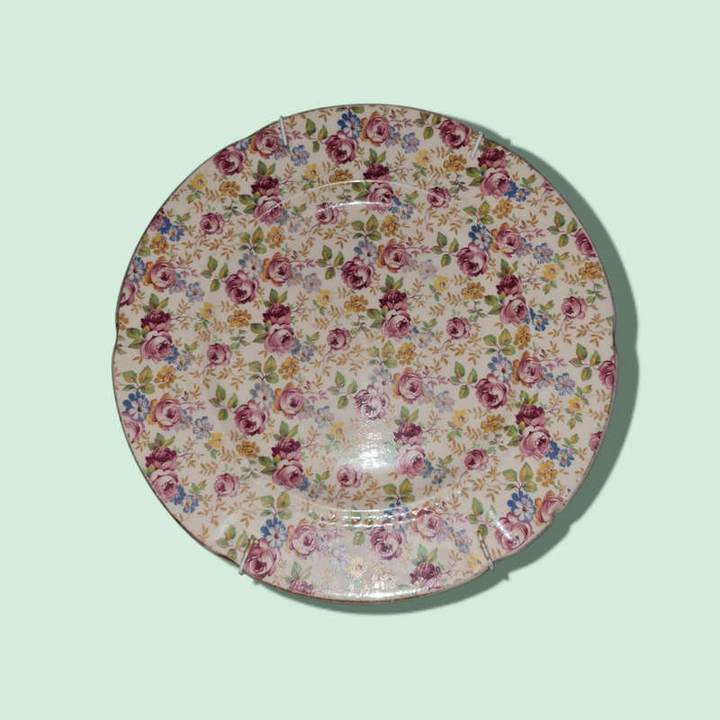 H & K Tunstall Rose Plate   