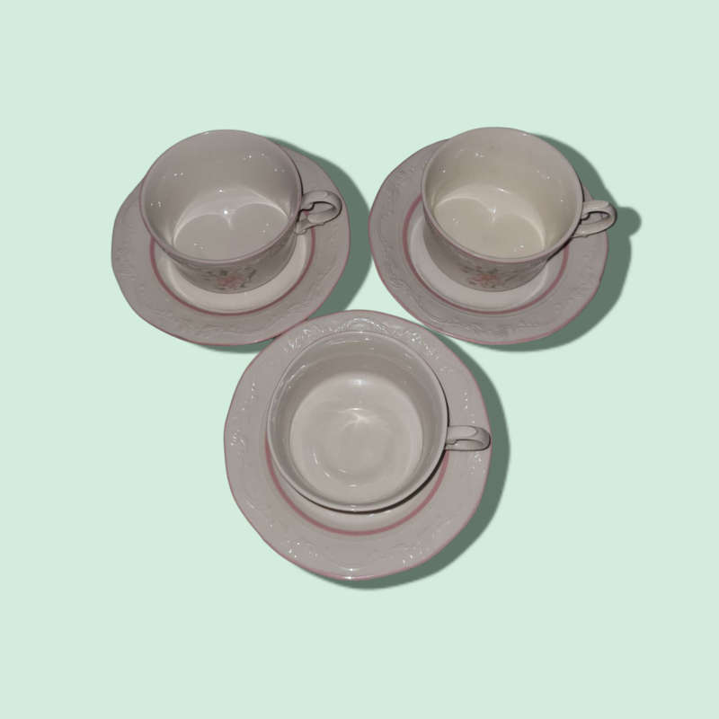 Huguenot Trio Cups and Saucers