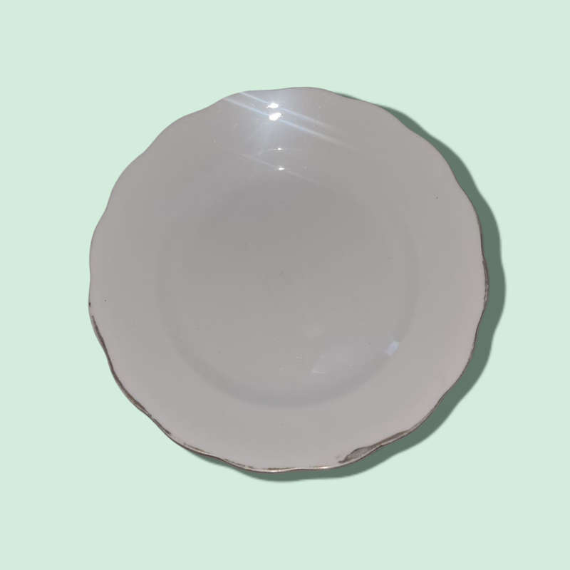 Royal Standard Cake Serving Plates x 2