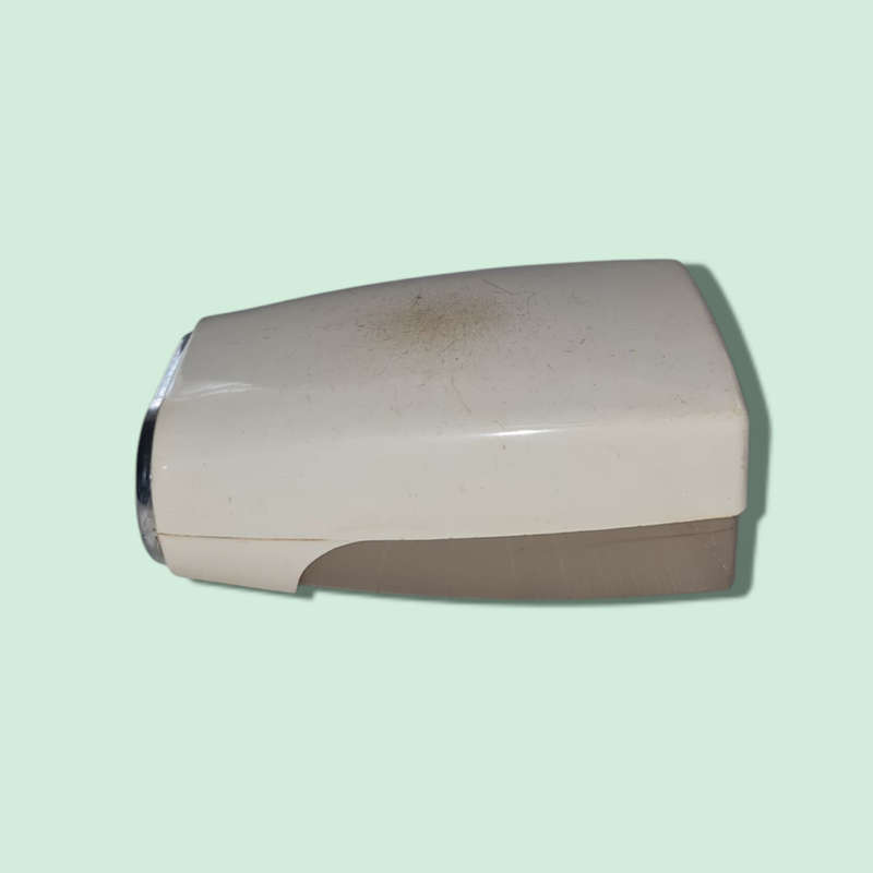 Philips Philishave Battery Shaver with Case