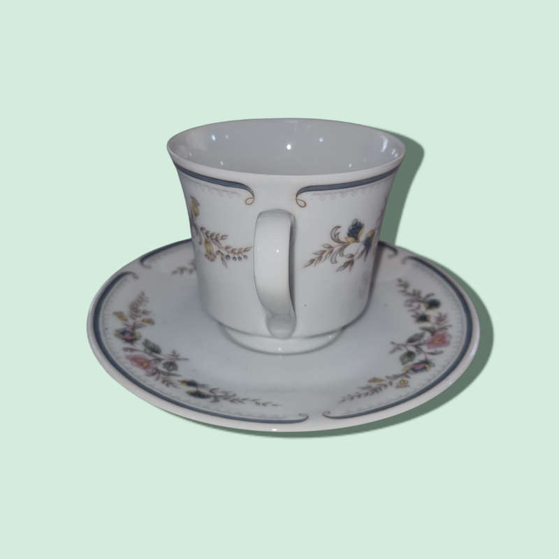 Eetrite Fine China Hampton Cups and Saucers Set 5810  