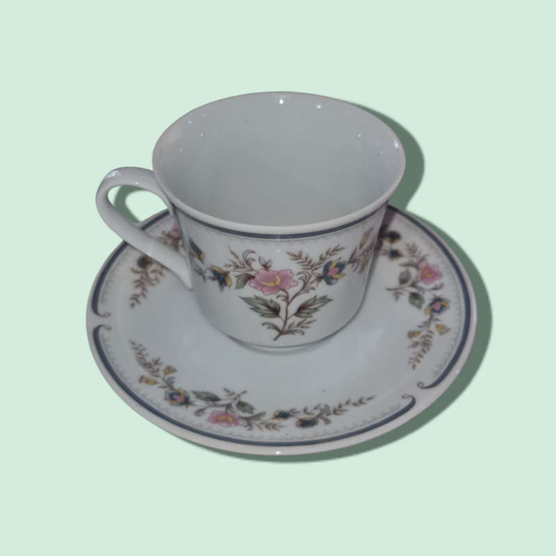 Eetrite Fine China Hampton Cups and Saucers Set 5810  