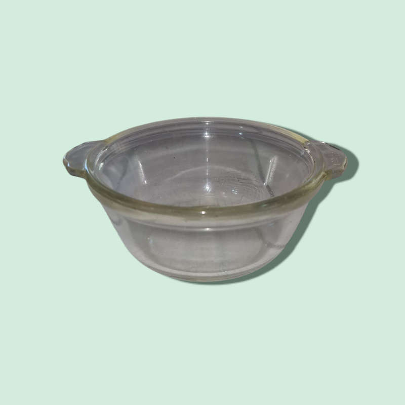 Vintage Small Pyrex 163-B Bowl