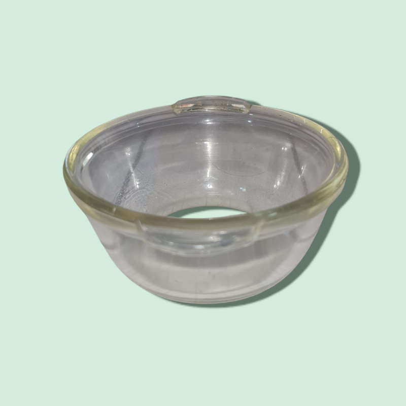 Vintage Small Pyrex 163-B Bowl