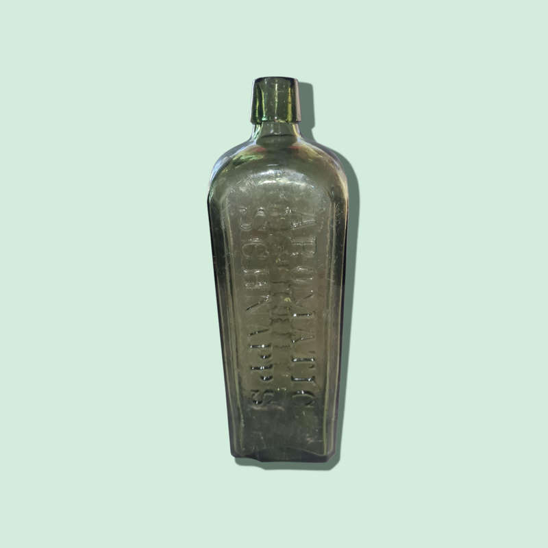 Antique Udolpho Wolfe`s Schiedam Aromatic Schnapps Bottle