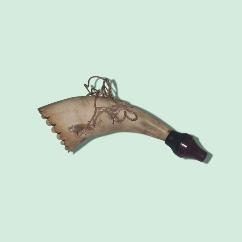 Decorative Powder Horn with Carved Rim 