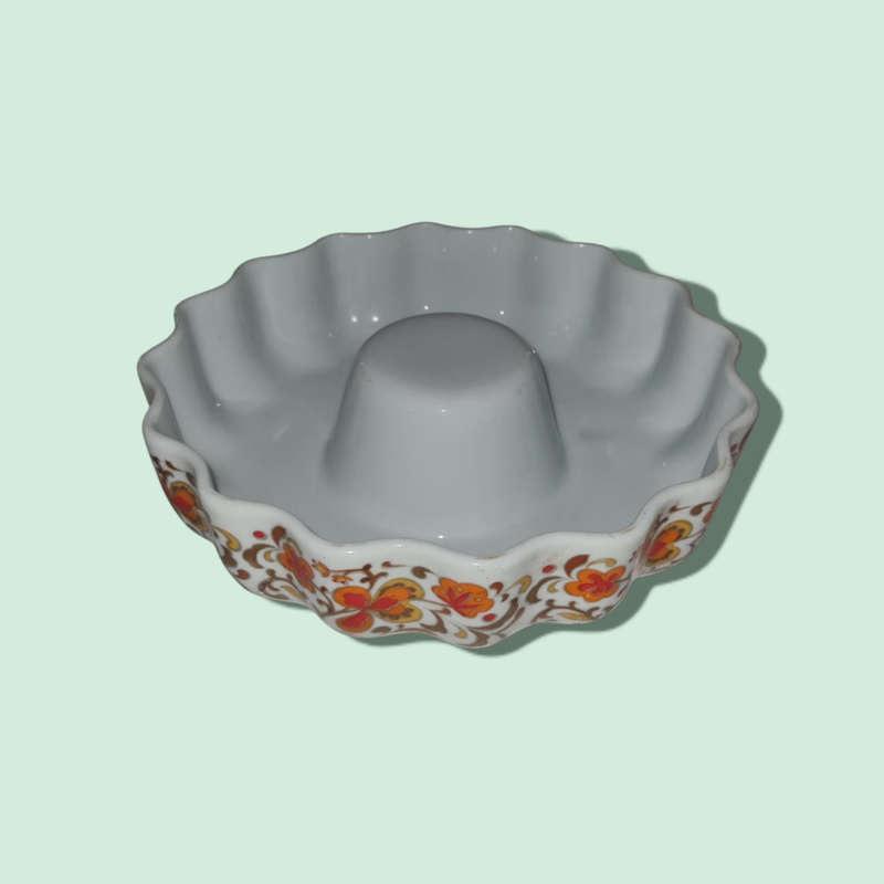 Calorama - Vintage Rare Porcelain Brazilian Real Calorama Baking Dish - Orange Floral