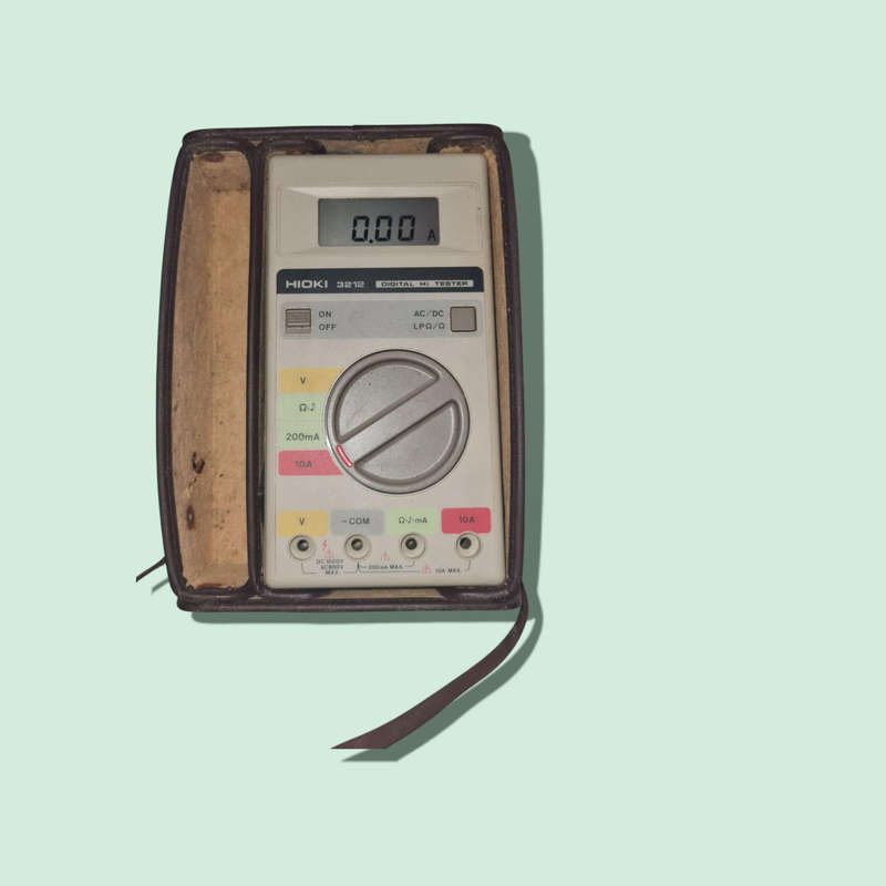 Hioki 3212 Digital Tester
