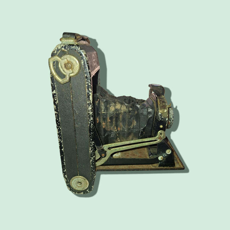 Antique Zeiss Ikon Bob 510/2 Folding Camera