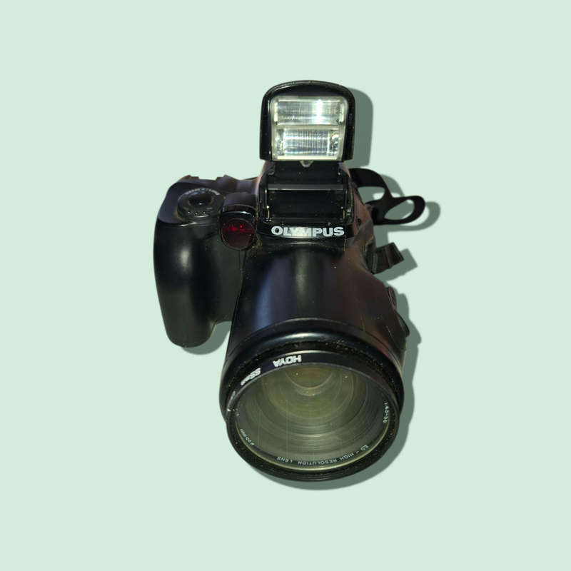 Vintage Olympus IS-3000 35mm Film Camera 35-180mm f/4.5-5.6 ED Lens