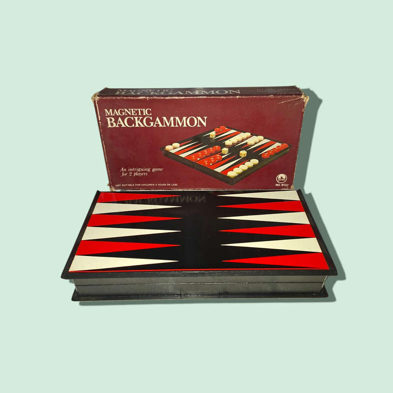 Vintage Magnetic Backgammon Travel Board Game Complete Pocket Set