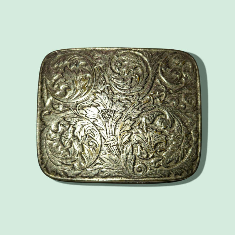 Nickle Plated Metal Coin Holder