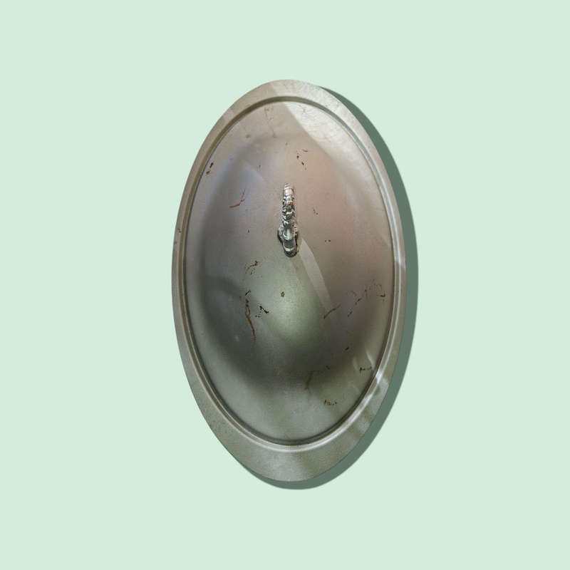 serving dish with lid and glass insert