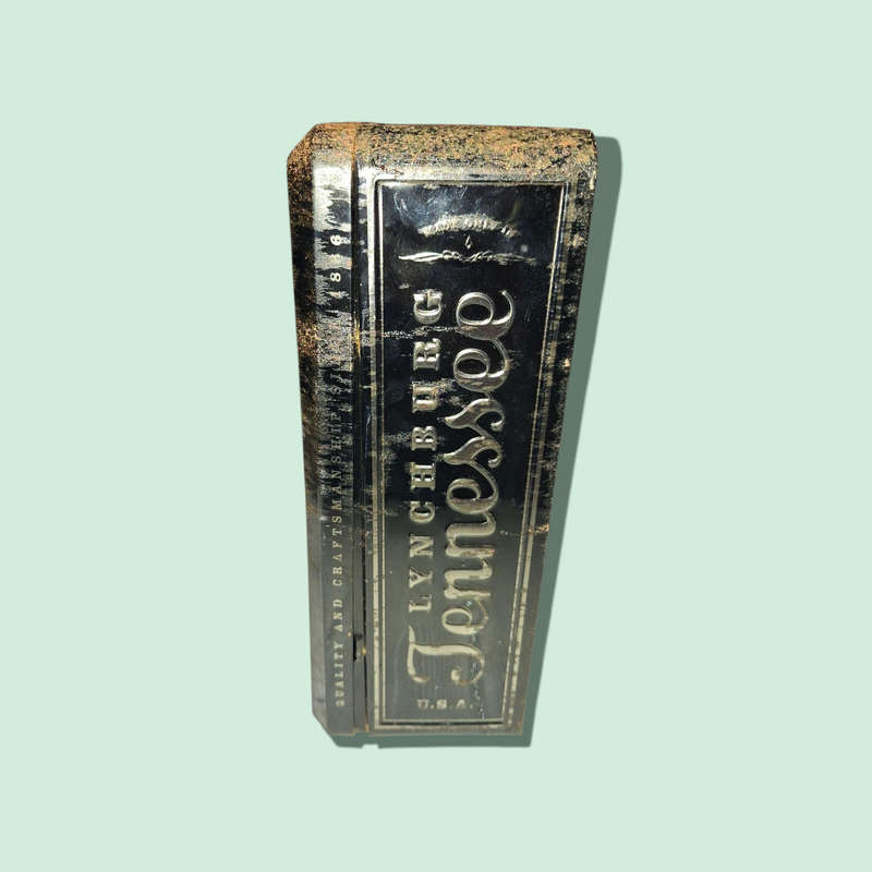 Jack Daniels Tin No 7 with Glasses