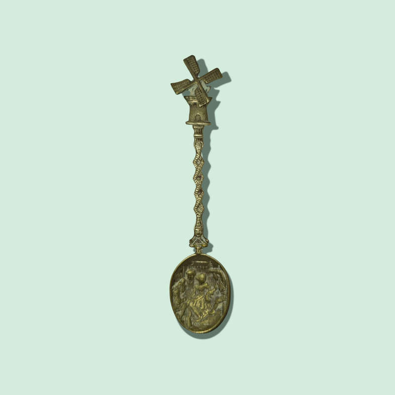 Tea Spoons Collectable
