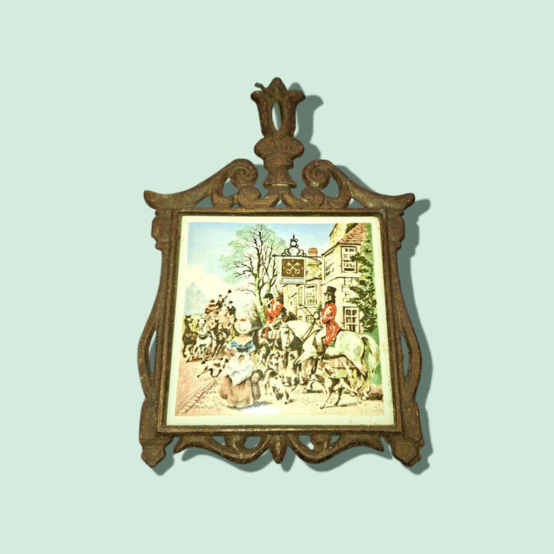 Cast Iron & Ceramic England Countryside Wall Trivet