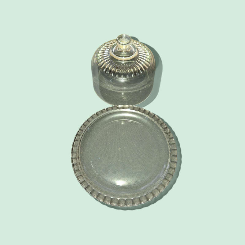 Luminarc 2 Piece Cheese Tray And Cloche Serving Set