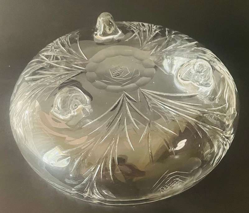 3 footed cut glass rose bowl