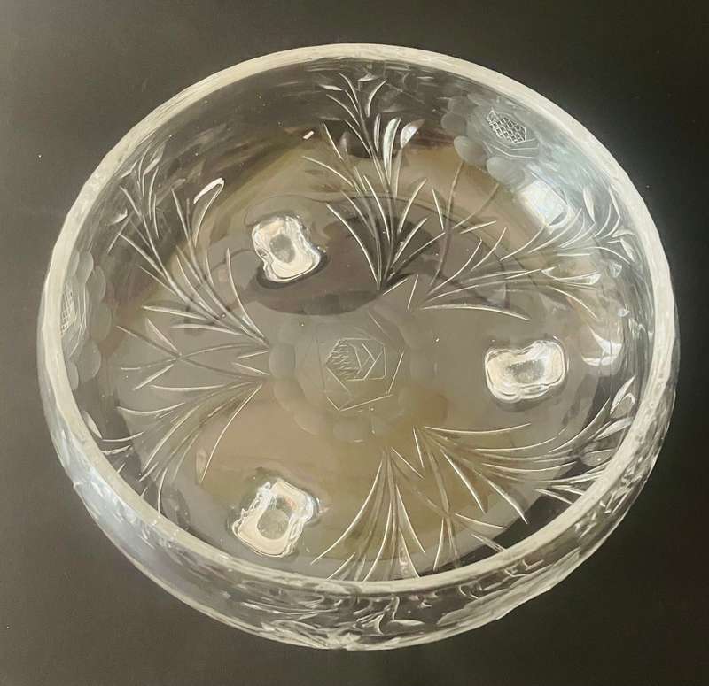 3 footed cut glass rose bowl
