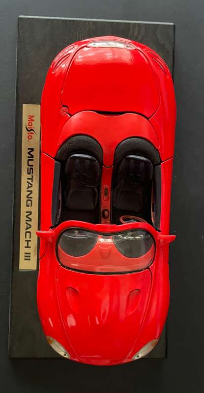 Maisto Mustang Mach 3 die cast model