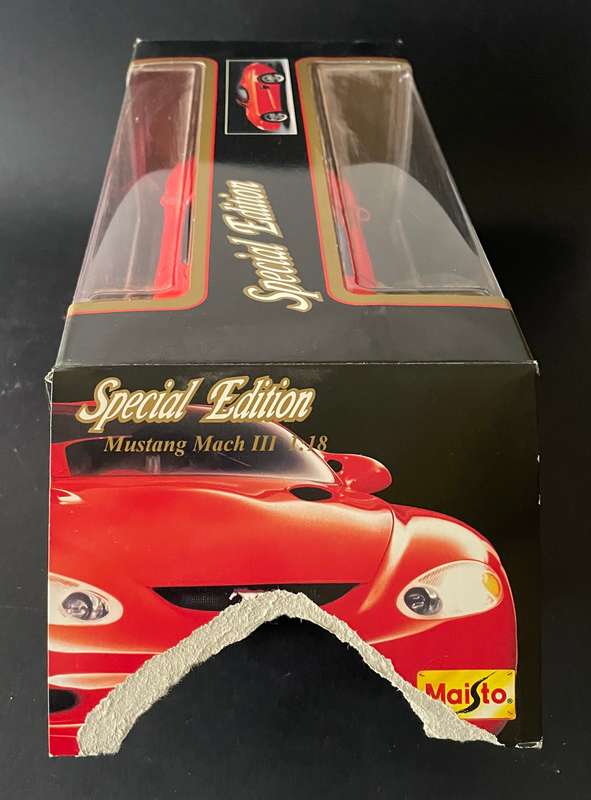 Maisto Mustang Mach 3 die cast model