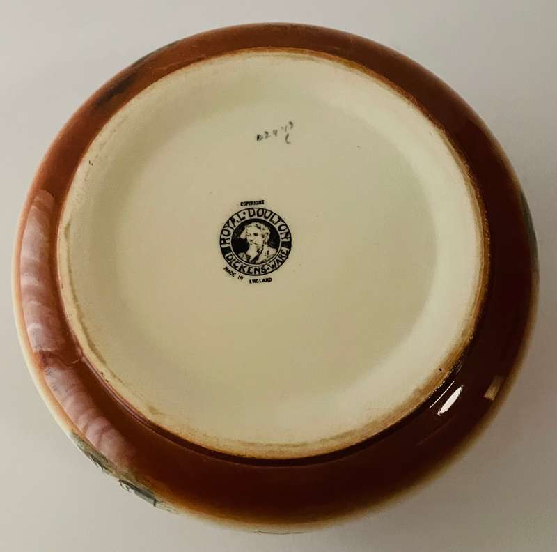 Royal Doulton rare early Dickens ware Pickwick papers fruit bowl