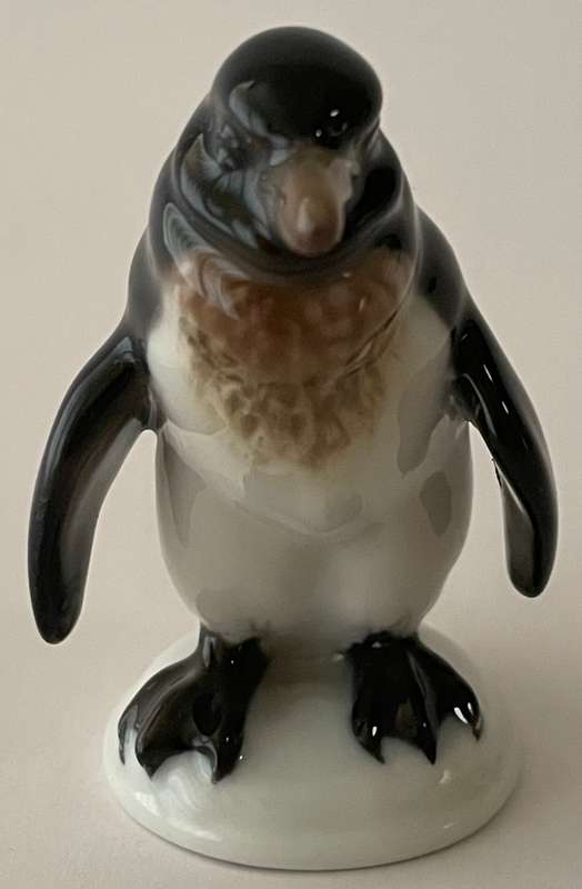 Rare Rosenthal penguin figurine (398) by K. Himmelstoss