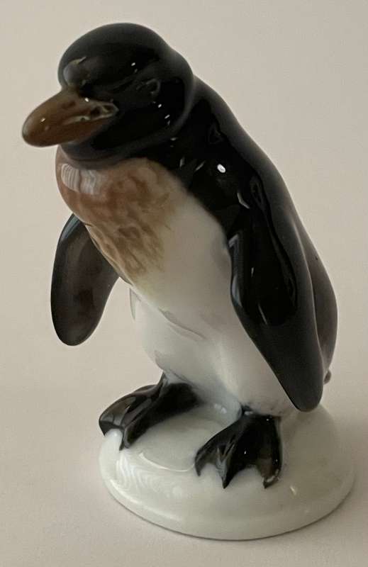 Rare Rosenthal penguin figurine (398) by K. Himmelstoss
