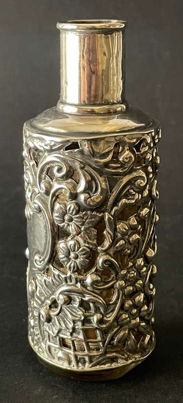 Victorian era sterling silver perfume and scent bottle